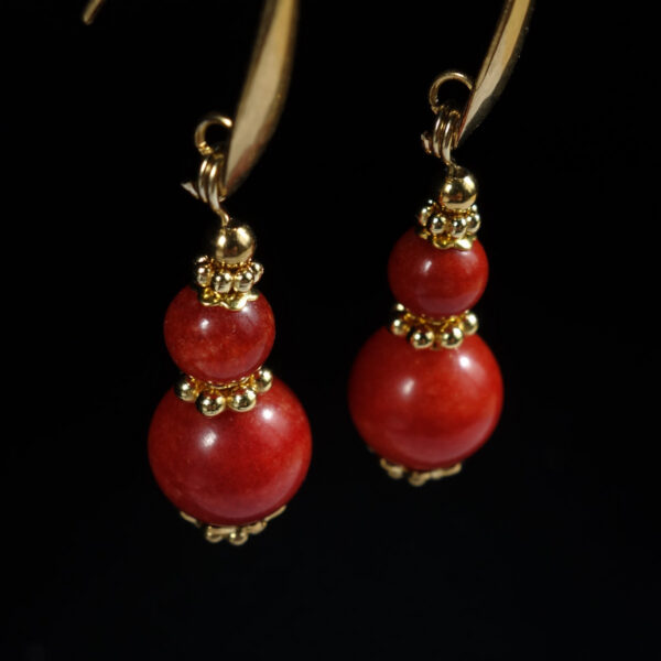 Coral-red-dyed-chalcedony-beaded-earrings-pvd-plated-stainless-steel-hooks-04241-1