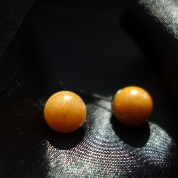 Yellow Beeswax Chalcedony Stud Earrings Hypoallergic Stainless Steel