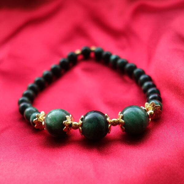 Natural Emerald in Fuchsite Semi-precious gem stone Bracelet Hypoallergic Stainless Steel