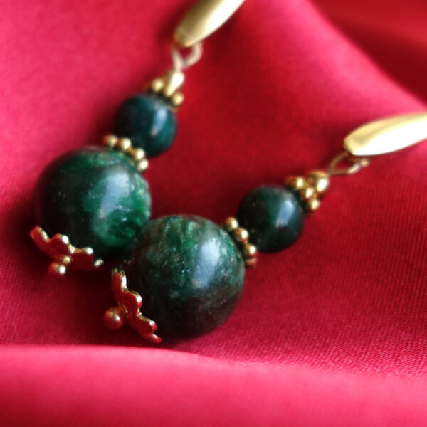 Natural Emerald in Fuchsite Semi-precious gem stone Earrings Hypoallergic Stainless Steel Hooks