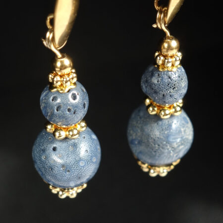 blue-coral-beaded-earrings-handmade-pvd-plated-stainless-steel-02708-1