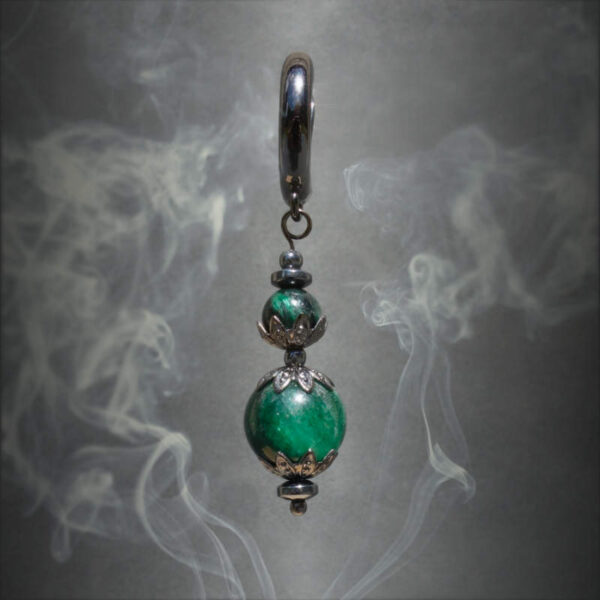 Natural Emerald in Fuchsite Earring Semi-Precious Stone Beads Hematine Magnetic Hematite Hypoallergic English Lock Hook