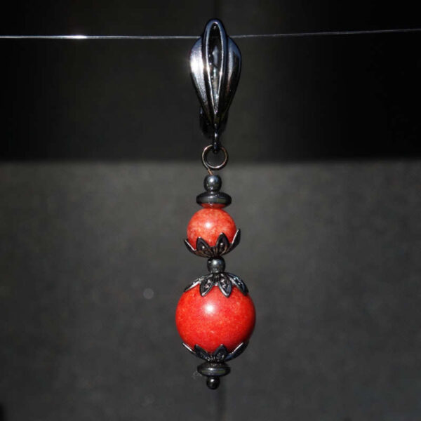 Coral Red Chalcedony Quartz Earring Semi-Precious Stone Dyed Round Beads Hypoallergic English Lock Hooks