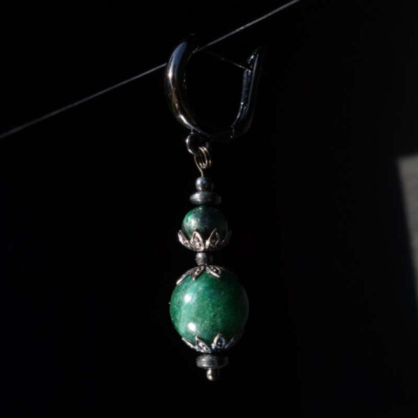 Natural Emerald-in-Fuchsite Earring semi-precious gemstone round bead Hypoallergic English Lock Hook