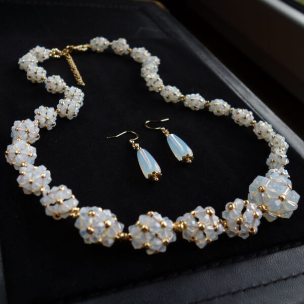 Opalite-Beadwork-Necklace-Earrings-Set-Glass-Beads-Hypoallergic-Stainless-Steel-08849-1