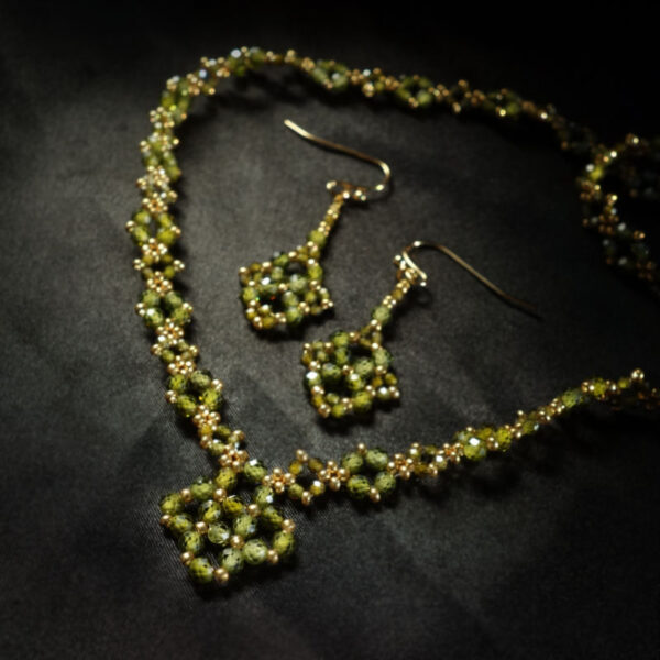 Olivine-Green-Zircon-Necklace-Earrings-set-faceted-zircon-glass-beads-golden-miyuki-beads-hypoallergic-stainless-steel-06841s