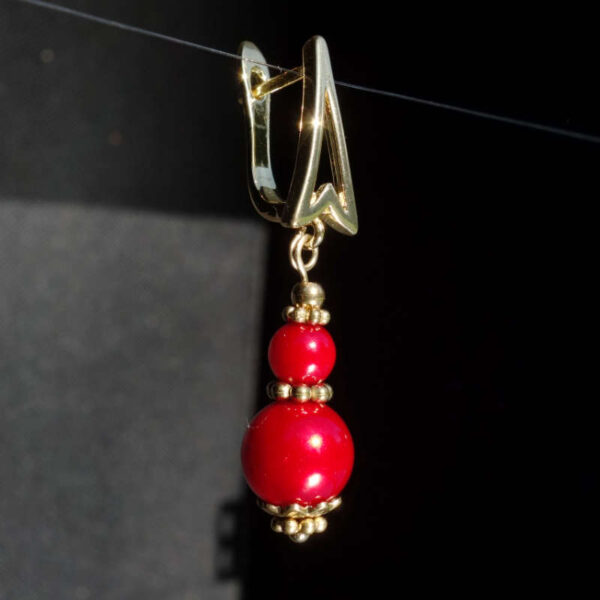 Red Preciosa Pearl Imitation Glass Single Earring Hypoallergic Shvenzy Earwires English Lock Hooks Gold Plated Brass and Stainless Steel