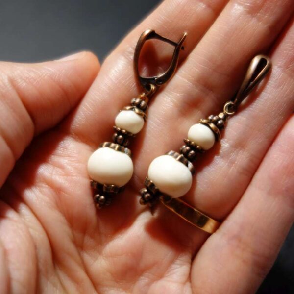 White Yak Bone Earrings Natural Bone Beads Antique Copper Style Brass English Lock Hook