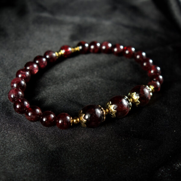 Almandine-Garnet-Beaded-Bracelet-Semi-Precious-Gemstone-Stainless-Steel-DSC01978-1