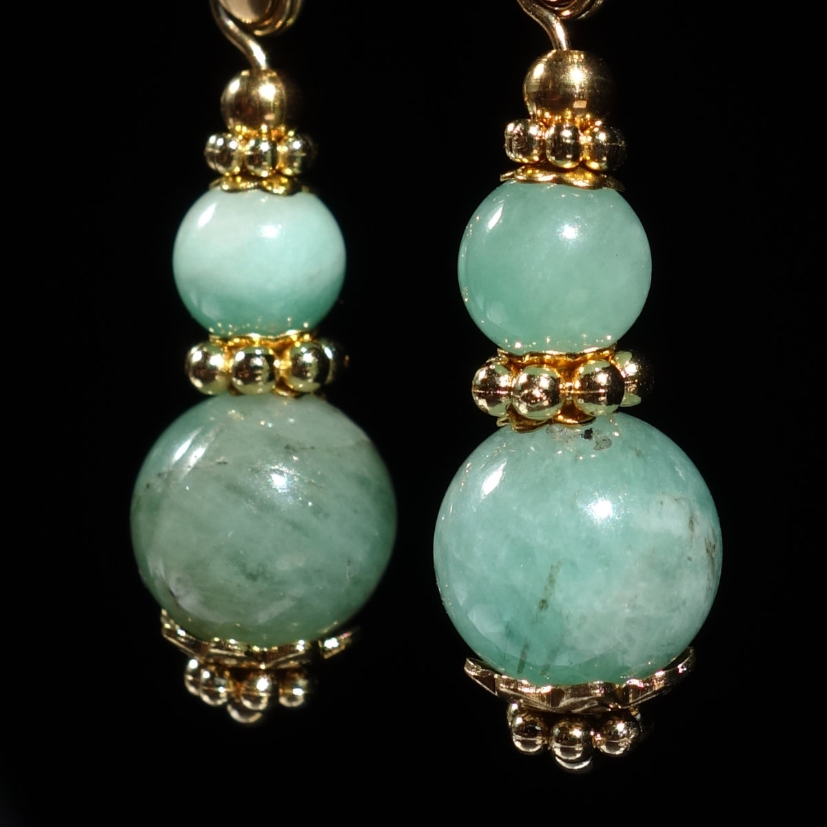 Natural-Arcane-African-Emerald-Earrings-Semi-Precious-Stone-PVD-Plated-Gold-Finish-Stainless-Steel-02872-1