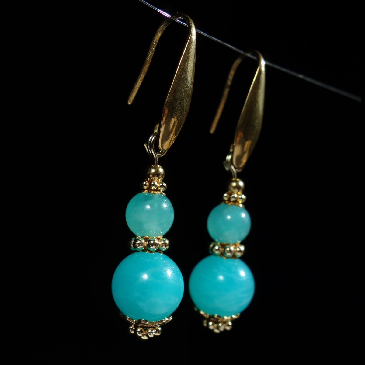 amazonite-drop-earrings-semi-precious-gemstone-beads-pvd-plated-18k-gold-finish-stainless-steel-03410-1