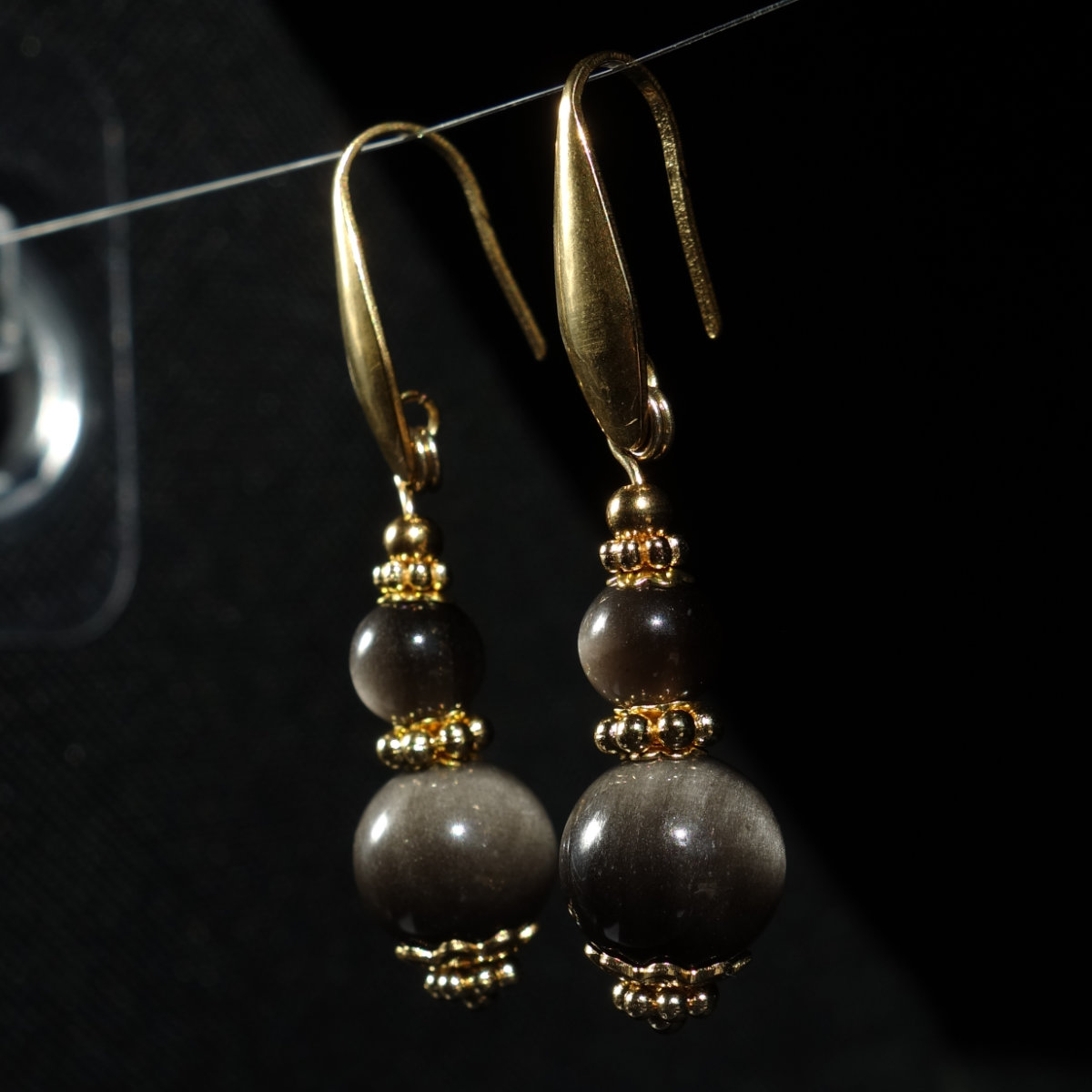 argent-radiance-silver-obsidian-earrings-semi-precious-volcanic-glass-pvd-plated-stainless-steel-18k-gold-finish-03766-1