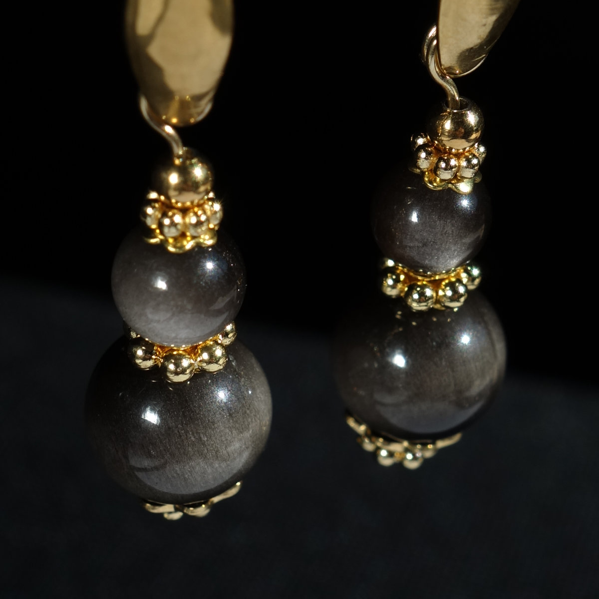 argent-radiance-silver-obsidian-earrings-semi-precious-volcanic-glass-pvd-plated-stainless-steel-18k-gold-finish-03775-1