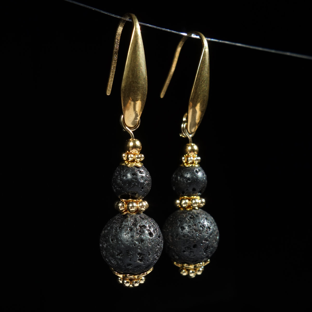 black-lava-stone-earrings-dyed-natural-basalt-beads-pvd-plated-stainless-steel-18k-finish-03393-1