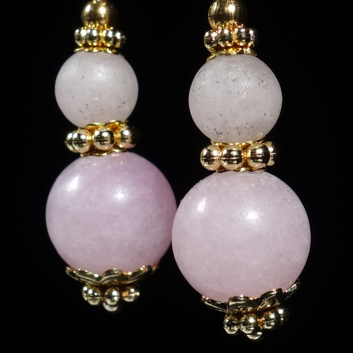 matte-morganite-pink-chalcedony-earrings-frosted-semi-precious-gemstones-pvd-plated-gold-finish-stainless-steel-03100-1