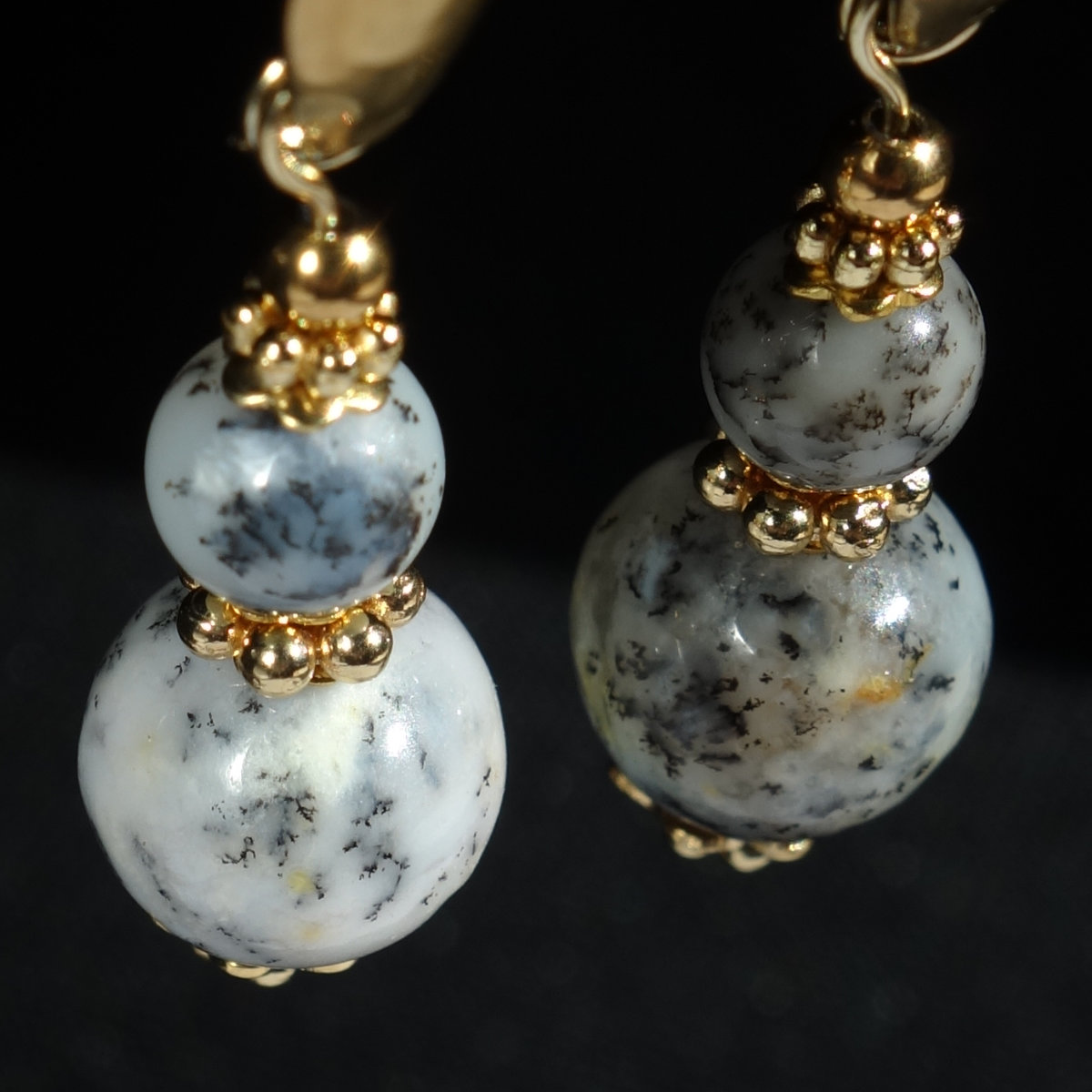 white-dendritic-opal-earrings-semi-precious-stone-beads-pvd-plated-stainless-steel-18k-gold-finish-03620-1