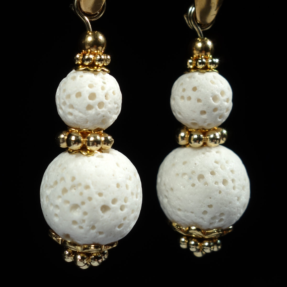 white-lava-stone-earrings-dyed-natural-basalt-beads-pvd-plated-stainless-steel-18k-finish-03210-1