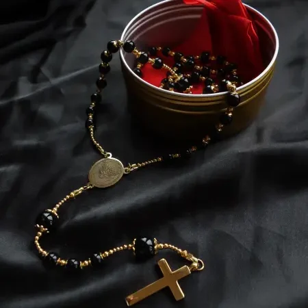 Black Onyx Capped Rosary Stainless Steel Silvi Simberg KOSMOS 2