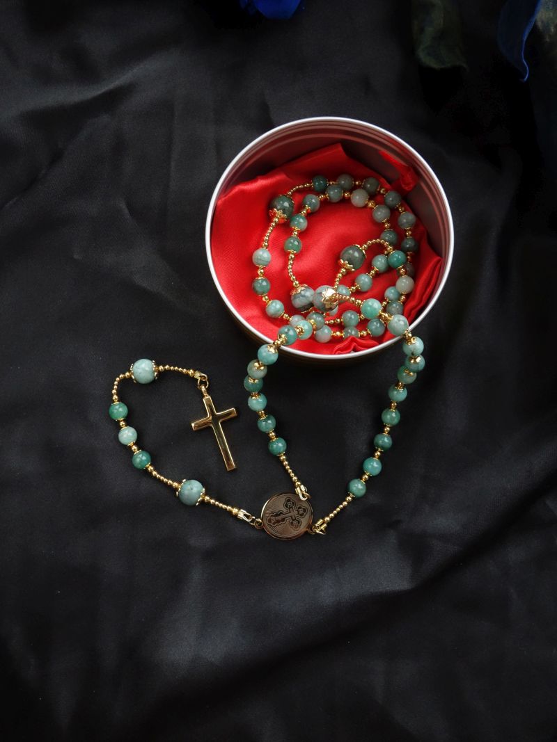 Emerald Capped Rosary Stainless Steel Silvi Simberg KOSMOS 1